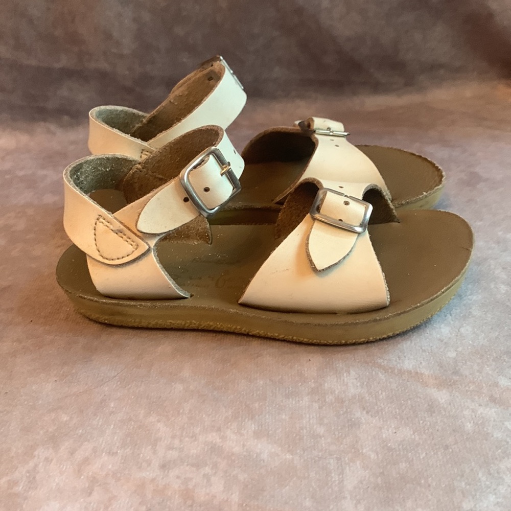 Saltwater Sun San | White Leather Sandals Size 8